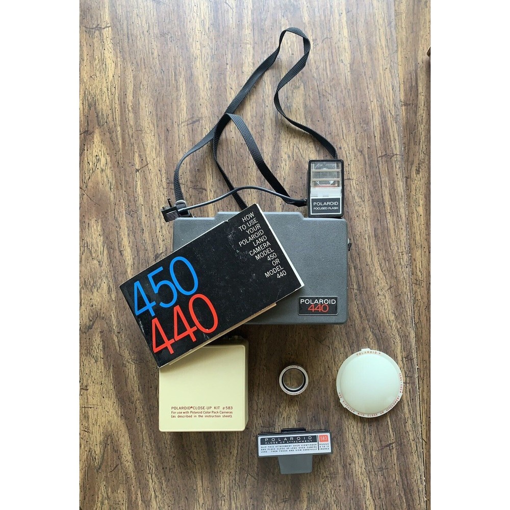 Polaroid 440 Land Camera, Close up Attchmnt 583,Manual,Flash,Diffusers 1,2, #490